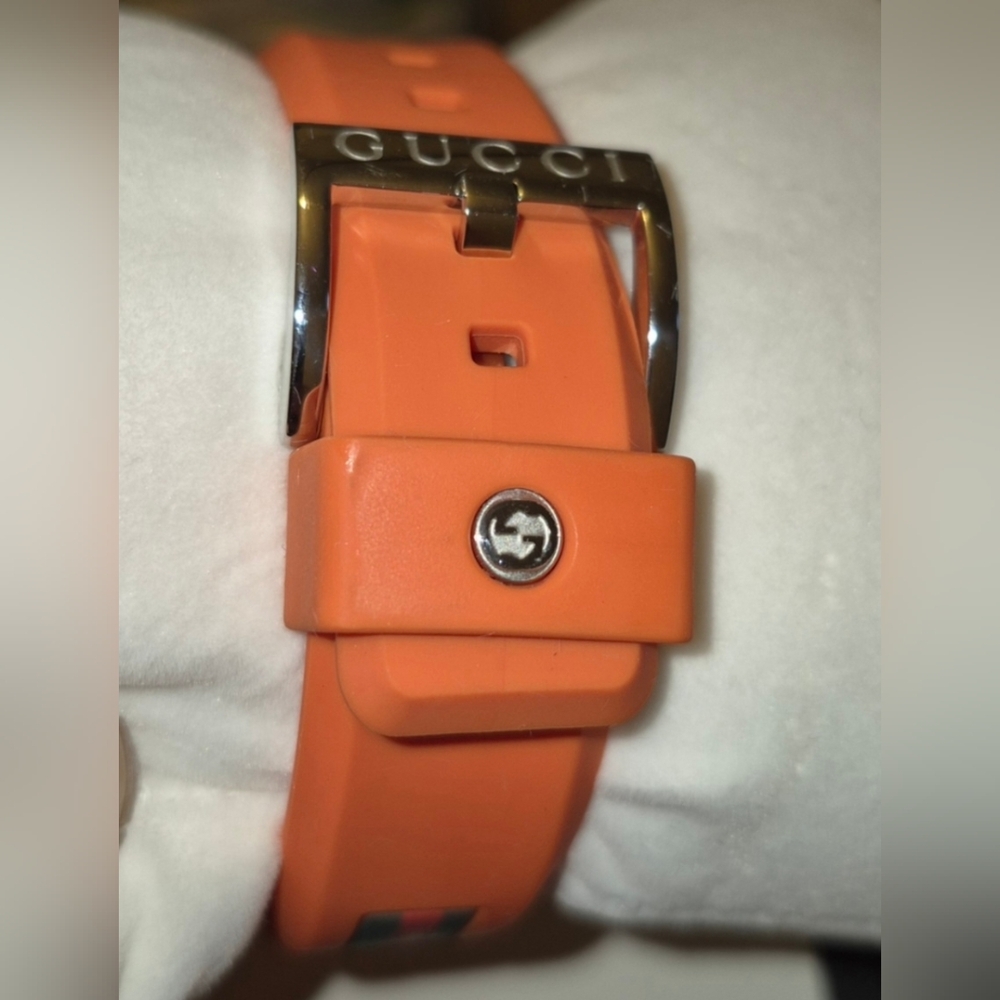 Authentic Preloved Gucci Snyc - Picture 4 of 13